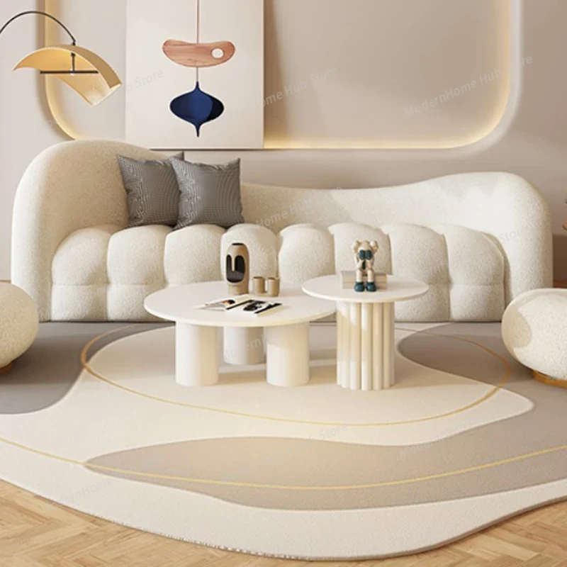 Interior Design White And Wood - أرائك غرفة المعيشة البيضاء الكريمية، تصميم